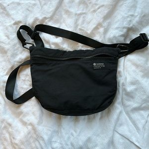Lululemon purse